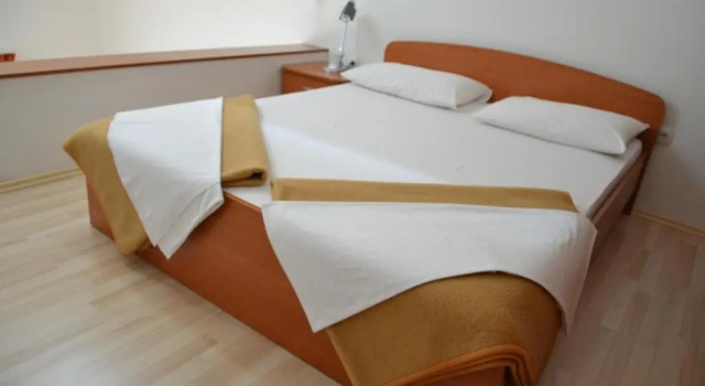 Апартаменты Comfort Apartments Pirovcanka