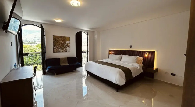 Полулюкс Hotel Casa Volga