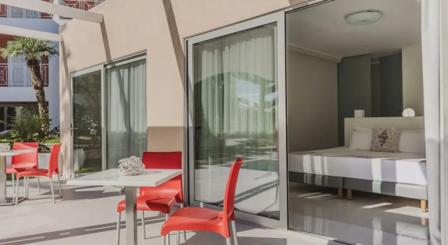 Двухместный номер Superior Sunrise Zante
