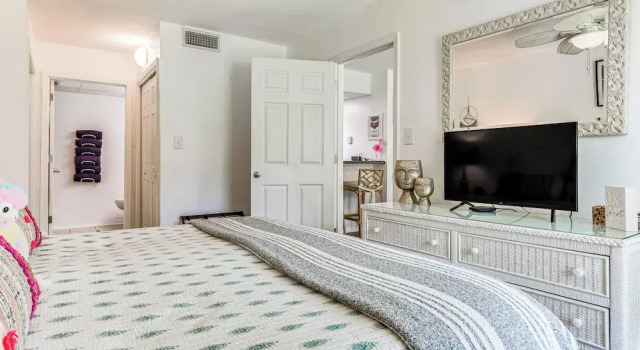 Sea La Vie Condo: Pensacola Beach Access!