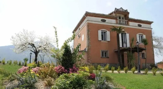 Casale Marella, Rezervovat Hotel Hotely v Lazio s parkováním, Parkování