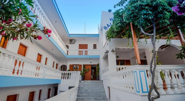 Трёхместный номер Economy Balaskas Hotel
