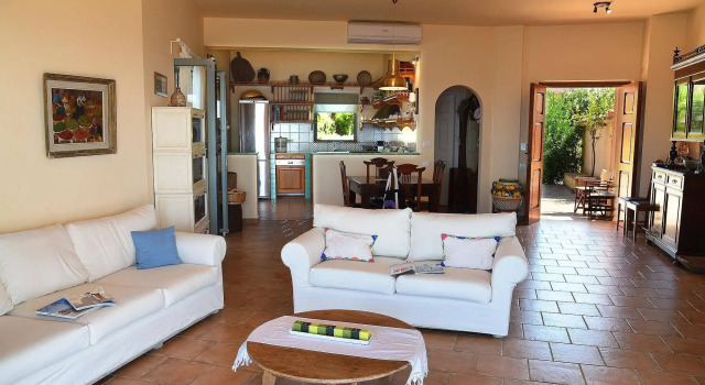 Absolute Villa by Stylish Stays