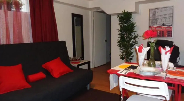Adib Apartments - 840 Woodroffe Ave, Unit 2, Varaa Huoneisto Ottawa 