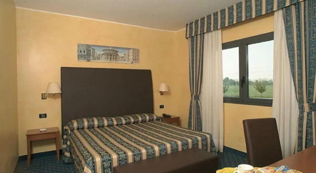 Полулюкс LVG Hotel Collection - Riz