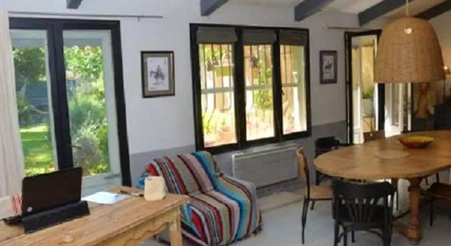 Villa de 5 chambres avec piscine privee jardin clos et wifi a Arles