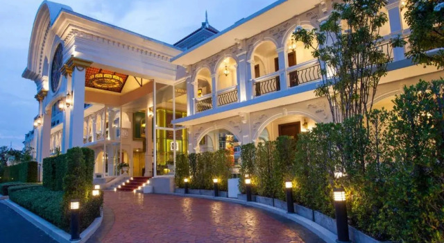 Supicha Pool Access Hotel