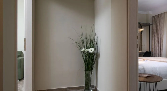 Olenia Luxury Apartments 3