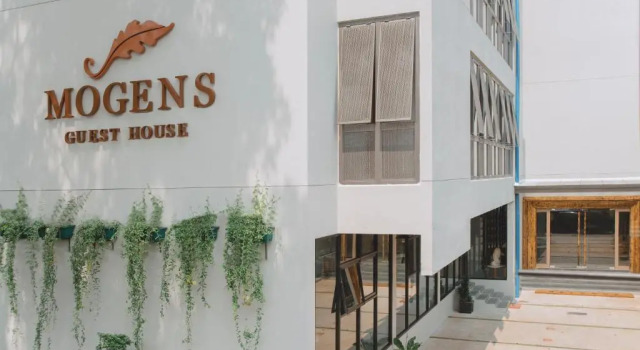 Mogens Guesthouse, Reservar Hotel Hotéis em Bandung com pequeno-almoço, perto de Bandung Indah Plaza, Café da manhã
