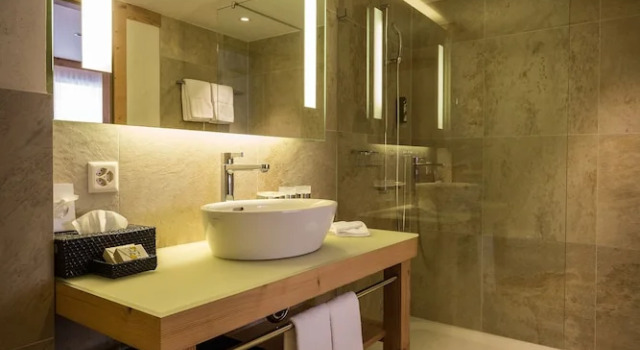Двухместный номер Deluxe с балконом Hotel Spitzhorn Superieur