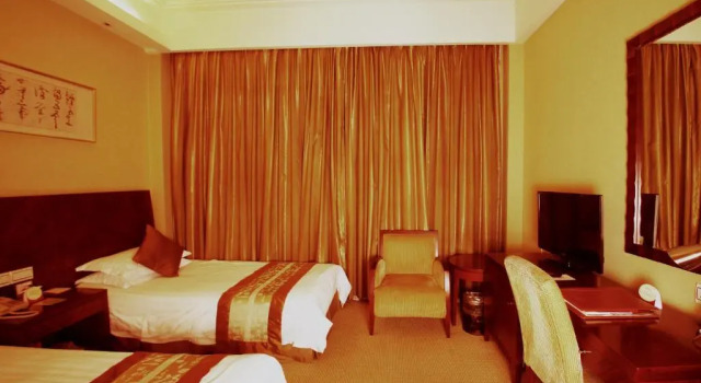 Двухместный номер Standard Yan'an Hotel - Shanghai