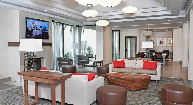 Holiday Inn Irving Las Colinas by IHG