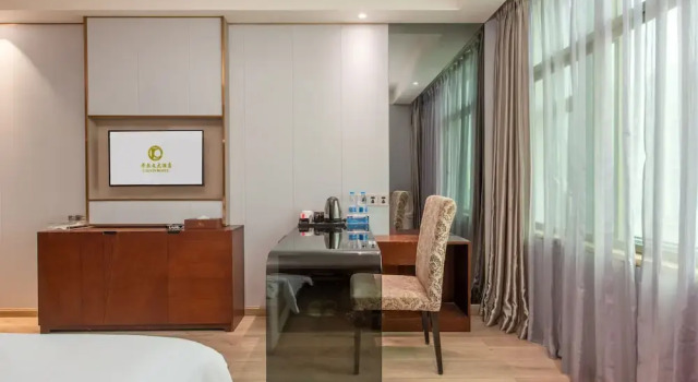 Двухместный номер Superior с видом на город Calvin International Hotel Guangzhou Baiyun International Airport Huadu Plaza Branch