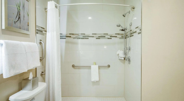 Двухместный номер Standard DoubleTree by Hilton Huntington, WV