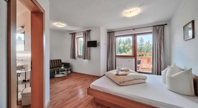 Двухместный номер Standard с балконом Berggasthof Bärnstatt
