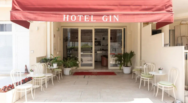Hotel Gin sul mare, Забронировать Отель Визерба Римини
