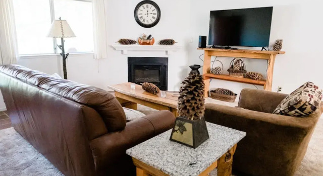 Pinecone Getaway, Buchen Sie Ferienhaus Oakhurst Yosemite National Park