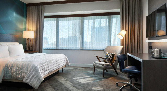Le Meridien Houston Downtown, Забронировать Отель Отели Хьюстона 4 звезды, рядом с Crystal Ballroom at the Rice, 4*