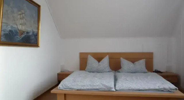 Ferienwohnung Kretschmer, Prenota Appartamento Hotel a Garz con parcheggio, Parcheggio