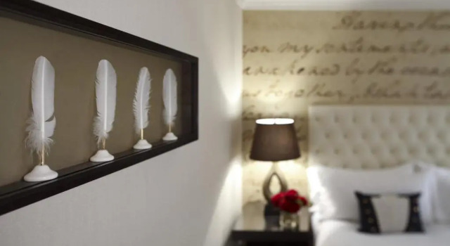Номер Standard Kimpton George Hotel by IHG