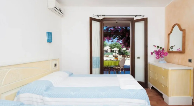 Апартаменты Residence with pool in Campulongu