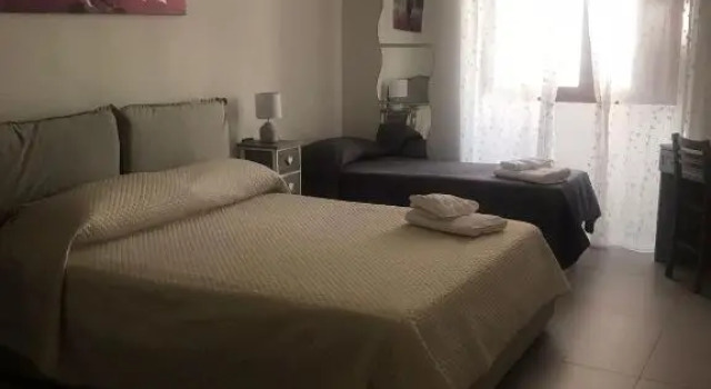 Casa vacanze G&G, Varaa Hotelli Hotellit Brindisi pysäköinnillä, Pysäköinti