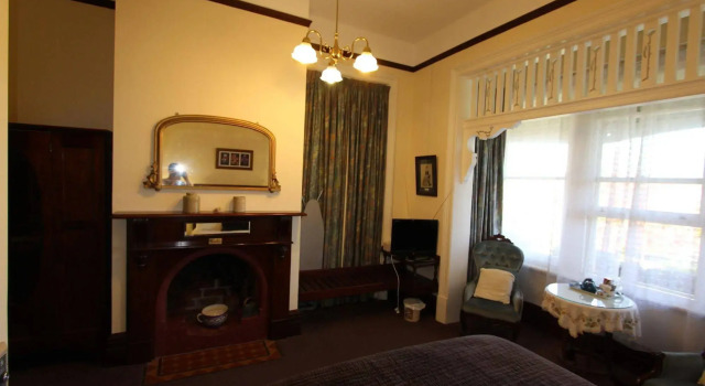 Orana House, Rezervasyon Otel Lindisfarne Tasmanya