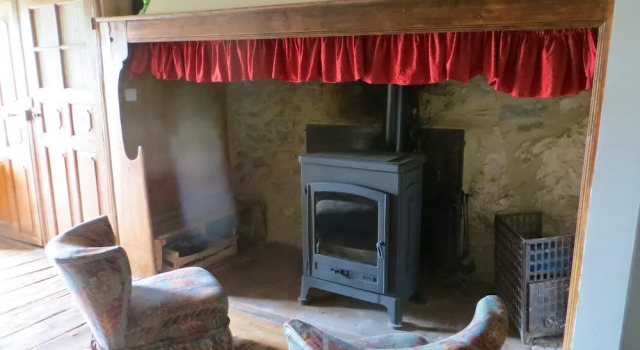House With 3 Bedrooms in Comus, With Wonderful Mountain View, Furnishe