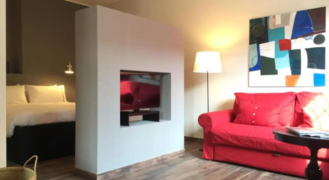 Апартаменты charming new loft