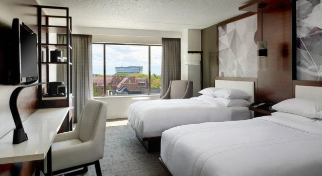 Номер Standard с видом на город Marriott East Lansing at University Place