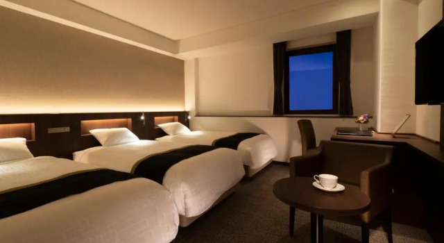 Трёхместный номер Comfort Princess Garden Hotel