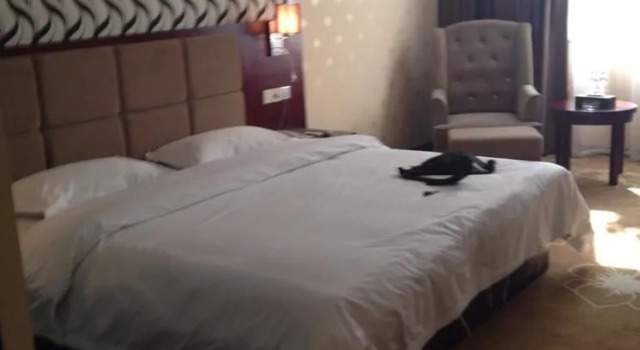 One More Day Hotel, Rezerwuj Hotel Hotele w Nanning z parkingiem, Parking