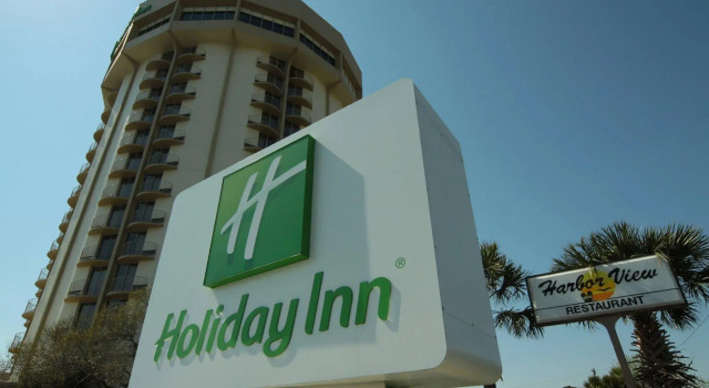 Holiday Inn Charleston Riverview by IHG