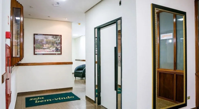 Allegro Hotel