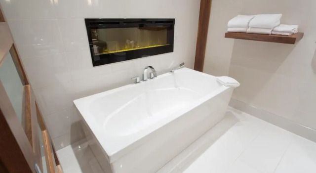 Люкс Atlantic Host Hotel, Trademark Collection by Wyndham