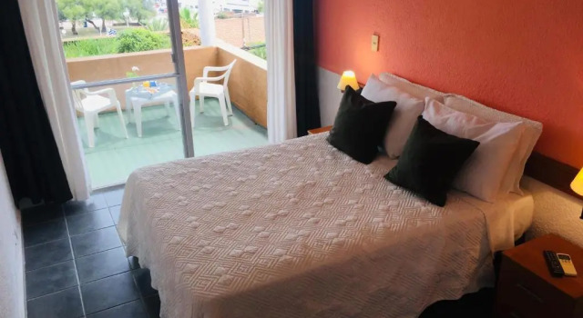 San Remo Terrazas Hotel, Rezerwuj Hotel Hotele w Piriapolis z basenem, Basen