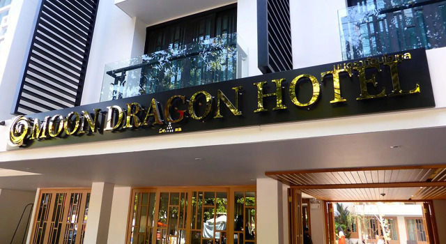 Moon Dragon Hotel