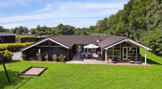 "Edin" - 150m from the sea in SE Jutland