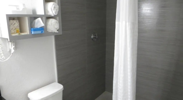 Четырёхместный номер Standard Arya Blu Inn and Suites