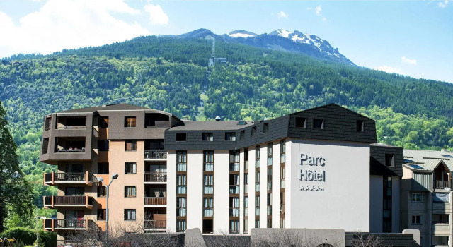 Parc Hotel, Book Ferieresort Hoteller i Briancon med parkering, Parkering