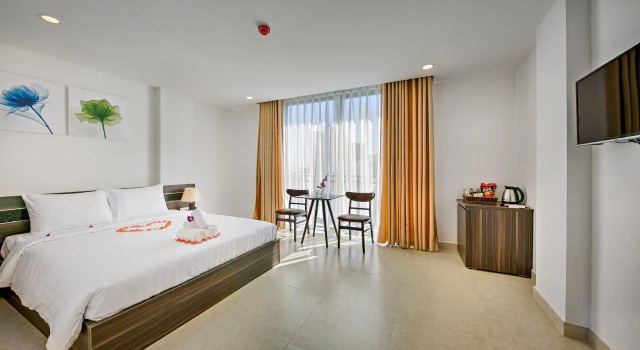 Kaluga Hotel, Забронировать Отель Отели Дананга муниципалитета с парковкой, Парковка
