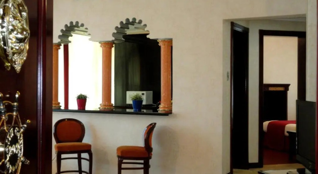 Люкс Royal с 2 комнатами Beach Bay Hotel