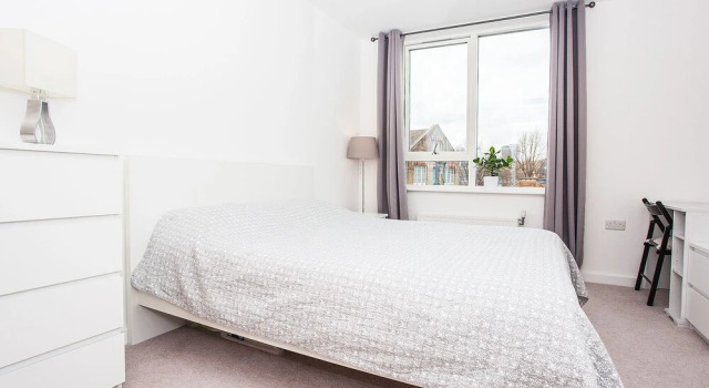 Flat With Roof Terrace in Central London, Забронировать Отель Отели Англии 3 звезды, 3*