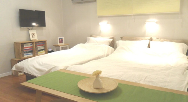 Gangnam B&B, Забронировать Отель «постель и завтрак» Каннамгу Сеул, рядом с Ресторан Nonhyeon Yangkkochi