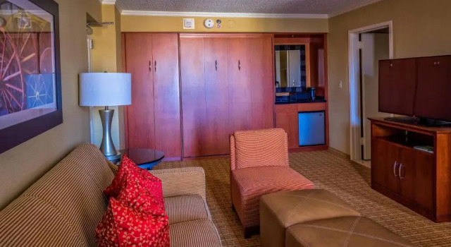 Люкс c 1 комнатой Scottsdale Marriott Old Town