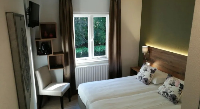 Hotel Kasteel de Essenburgh, Book Hotel Harderwijk Veluwe