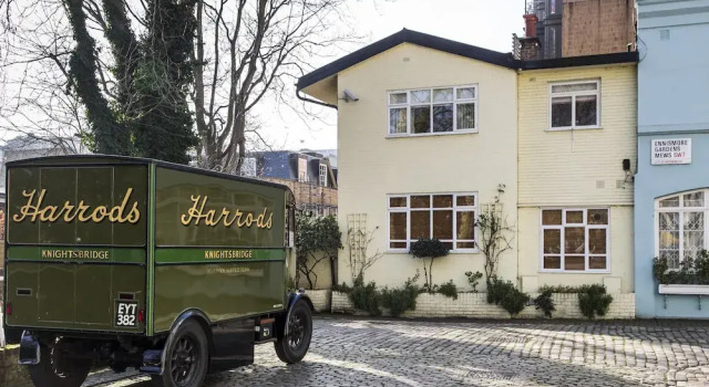 First Street II by Onefinestay, Забронировать Отель Лондон Большой Лондон, рядом с Здание «Мишлен Хауз»