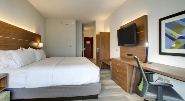 Номер Standard Holiday Inn Express & Suites Aurora - Naperville by IHG