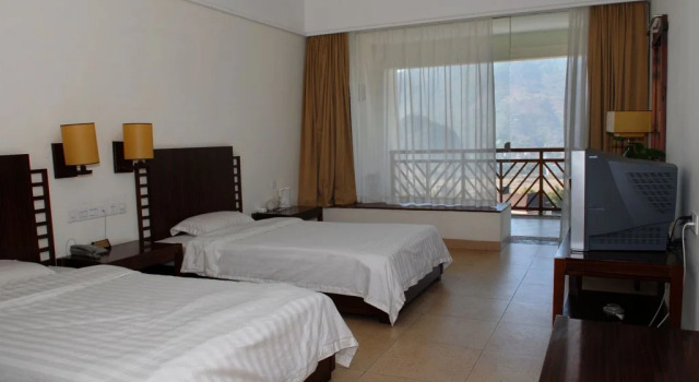 Hotspring Ban Shan Hotel