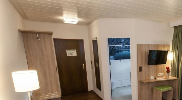 Hotel am Springhorstsee, Book Hotel Burgwedel Lower-Saxony